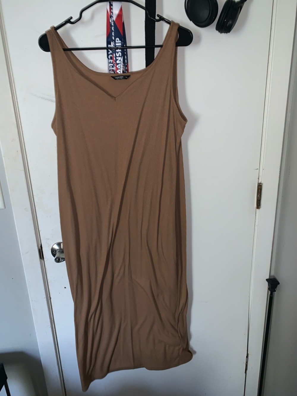 Sleeveless Tan Maxi Dress - Unbranded